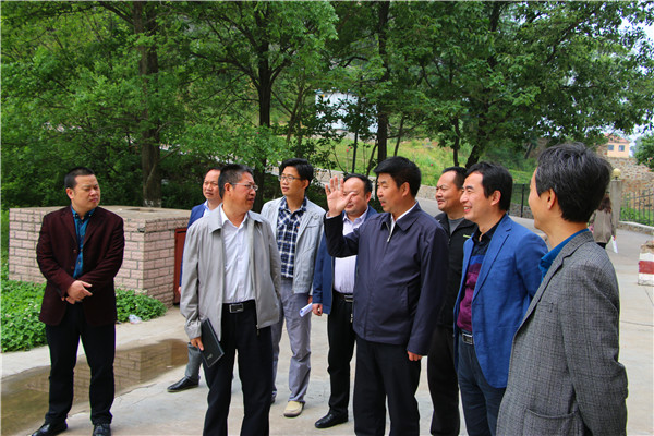 校党委书记宋争辉到bat365调研