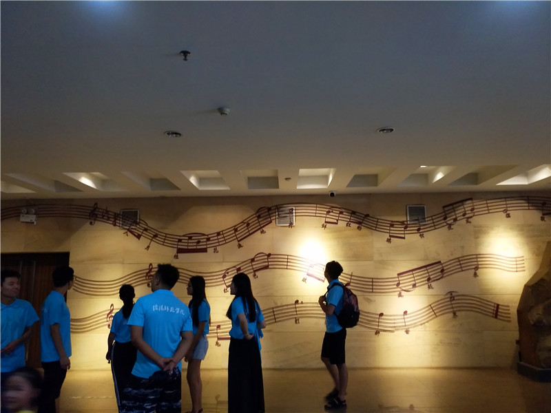 【暑期社会实践专题】bat365开展“音为有你·红色随行”红歌文化调研活动