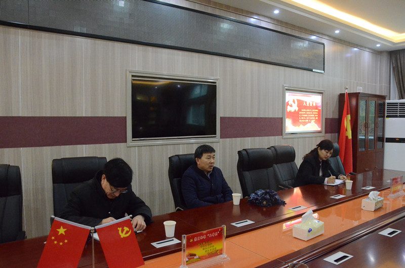 2018030608423713.jpg 副校长王文臣来bat365调研