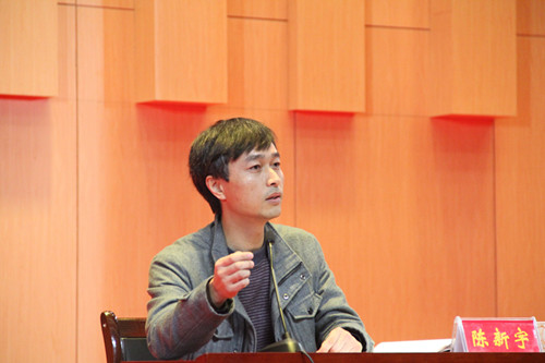 副院长陈新宇为bat3652015级新生做入学教育报告会