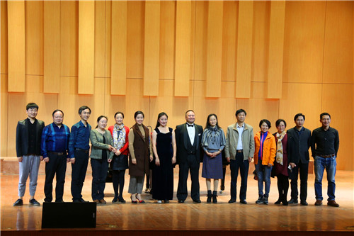 美国德州三一大学李佳蔚教授来bat365举办音乐会