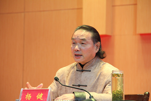 院长杨健为bat3652015级新生做入学教育报告会