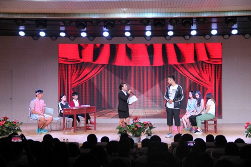 bat365顺利举办“我们的天空，我们的梦”漾年华迎新晚会