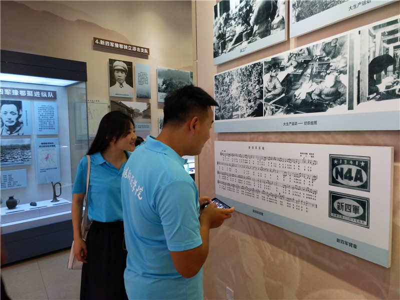 【暑期社会实践专题】bat365开展“音为有你·红色随行”红歌文化调研活动